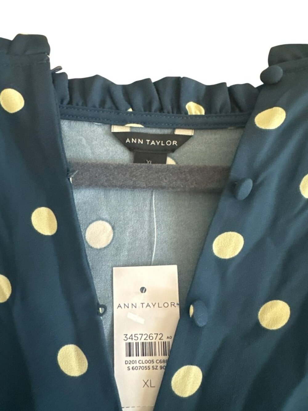 Ann Taylor XL Navy Blue Cream Polka Dot Blouse NWT Ruffle Short Sleeve Office - Picture 4 of 6